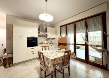 Trilocale Via Benigno Zaccagnini, Rimini - foto 1