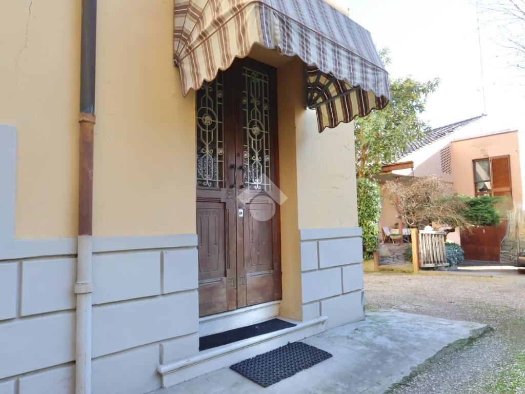 Porzione di casa Via Guido Riccio Fogliani, Reggio nell'Emilia - foto 3