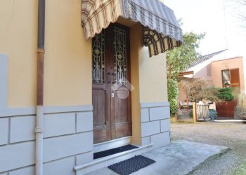 Porzione di casa Via Guido Riccio Fogliani, Reggio nell'Emilia - foto 3