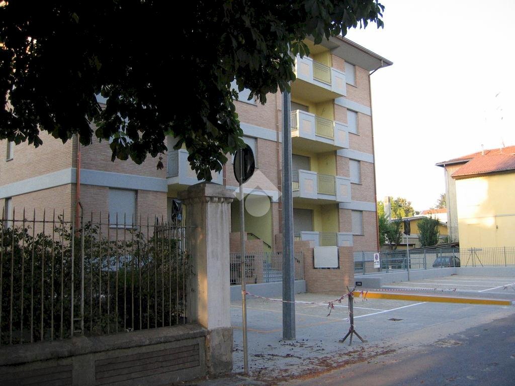 Box Strada Alessandria, Parma (neighborhood San Leonardo) - photo 3