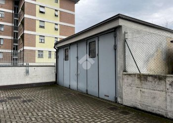 Box Strada Alessandria, Parma (zona San Leonardo) - foto 7