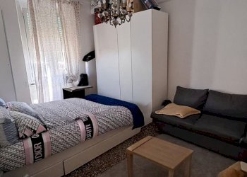 Trilocale via Vezzani, Genova (zona Rivarolo) - foto 8