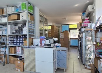 Negozio Via Santina Campana, Pescara - foto 7