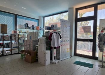 Negozio Via Santina Campana, Pescara - foto 8