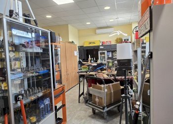 Shop Via Italia, Mosciano Sant'Angelo - photo 25