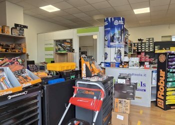 Shop Via Italia, Mosciano Sant'Angelo - photo 27