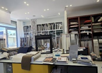 Shop Via Italia, Mosciano Sant'Angelo - photo 29