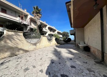 Villa Unifamiliare Strada Provinciale Pescara-San Silvestro, 98, Pescara - foto 3