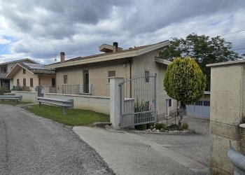 Villa Unifamiliare Frazione Villa Rossi, Teramo - foto 25