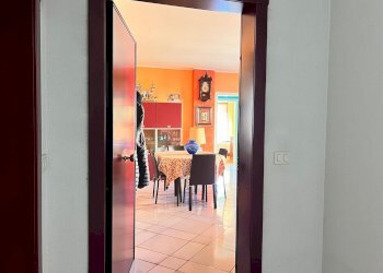 Three-room apartment Via Bradano, Montesilvano - photo 12