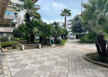 Three-room apartment Via Bradano, Montesilvano - photo 3