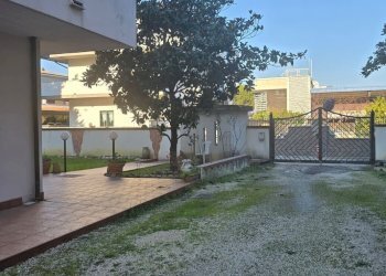 Appartamento Via Raffaello Sanzio, Montesilvano - foto 10