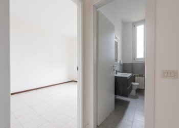 Three-room apartment Segrate - photo 11