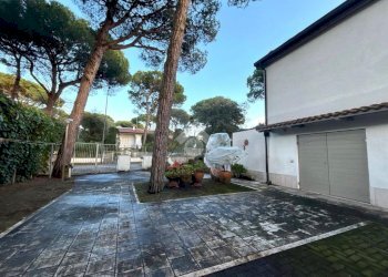 Villa Viale delle Palme, Ravenna (zona Marina Romea) - foto 28