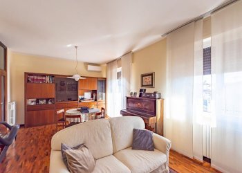 Porzione di casa Via Nino Bixio, Lainate - foto 25