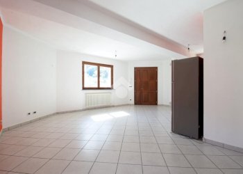 Four-room apartment Fraz Branchet, Pontey - photo 8