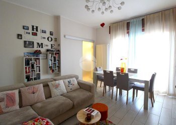 Trilocale Via A. Saffi, Magenta - foto 4