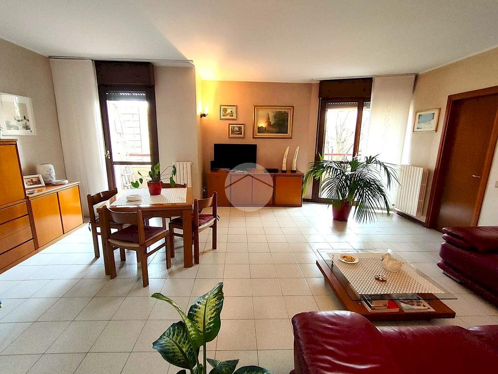 Trilocale Via S. Allende, Magenta - foto 3