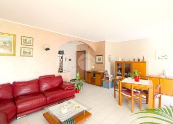 Trilocale Via S. Allende, Magenta - foto 6