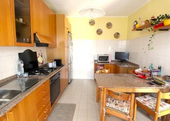 Trilocale Via S. Allende, Magenta - foto 8