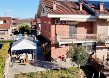 Villa a Schiera Via M.Buonarroti, Vinovo - foto 1