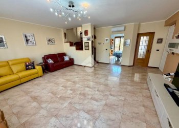 Villa a Schiera Via M.Buonarroti, Vinovo - foto 7