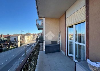 Trilocale Via Circonvallazione, Bellinzago Novarese - foto 23