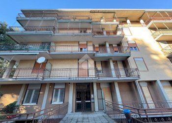 Trilocale Via Circonvallazione, Bellinzago Novarese - foto 36