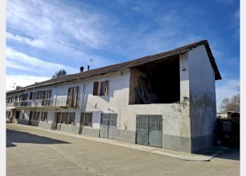 Casa indipendente Asti - foto 1