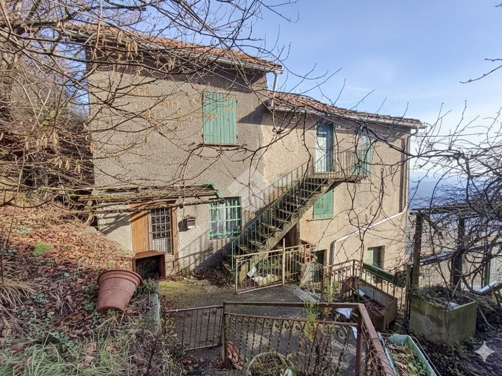 Independent house Località Gualdrà, Savignone - photo 1