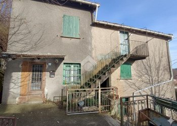 Casa indipendente Località Gualdrà, Savignone - foto 2