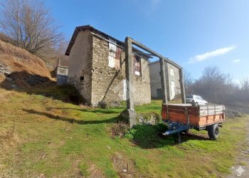 Casa indipendente Località Gualdrà, Savignone - foto 5