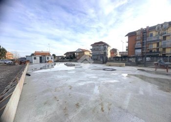 Villa a Schiera via po, La Loggia - foto 4