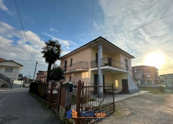 Independent house Cherasco - photo 1