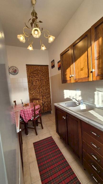 Three-room apartment Torino (neighborhood Valdocco) - photo 3