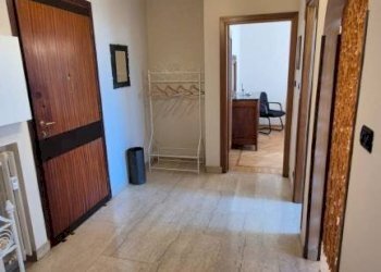 Trilocale Torino (zona Valdocco) - foto 12