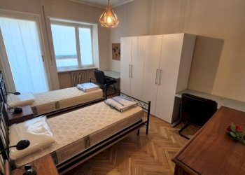 Trilocale Torino (zona Valdocco) - foto 24