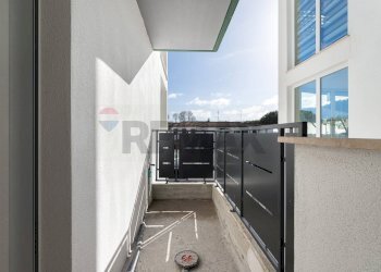 Balcone - Bilocale Via Di Dragoncello
 
30, Roma - foto 6