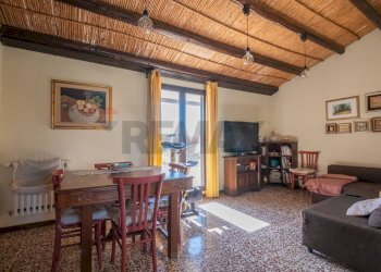 Sala da pranzo - Casa indipendente Via Francesco Crispi
 
40/42, Grammichele - foto 18