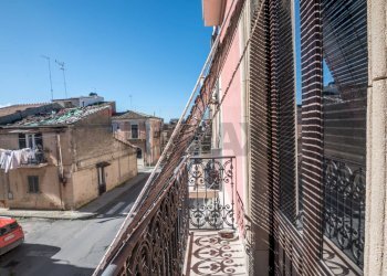 Balcone - Casa indipendente Via Francesco Crispi
 
40/42, Grammichele - foto 32