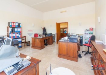 Ufficio - Capannone zona industriale blocco palma II
 
SNC, Catania - foto 17