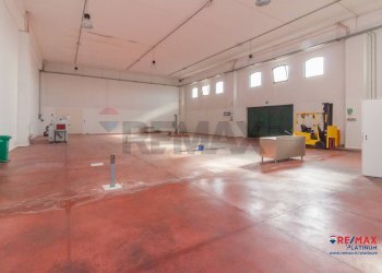 Parcheggio - Capannone zona industriale blocco palma II
 
SNC, Catania - foto 26