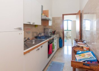 Cucina - Capannone ZONA INDUSTRIALE BLOCCO PALMA II
 
SNC, Catania - foto 11