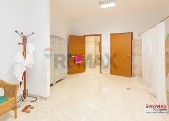 Camera / camera da letto - Capannone ZONA INDUSTRIALE BLOCCO PALMA II
 
SNC, Catania - foto 39