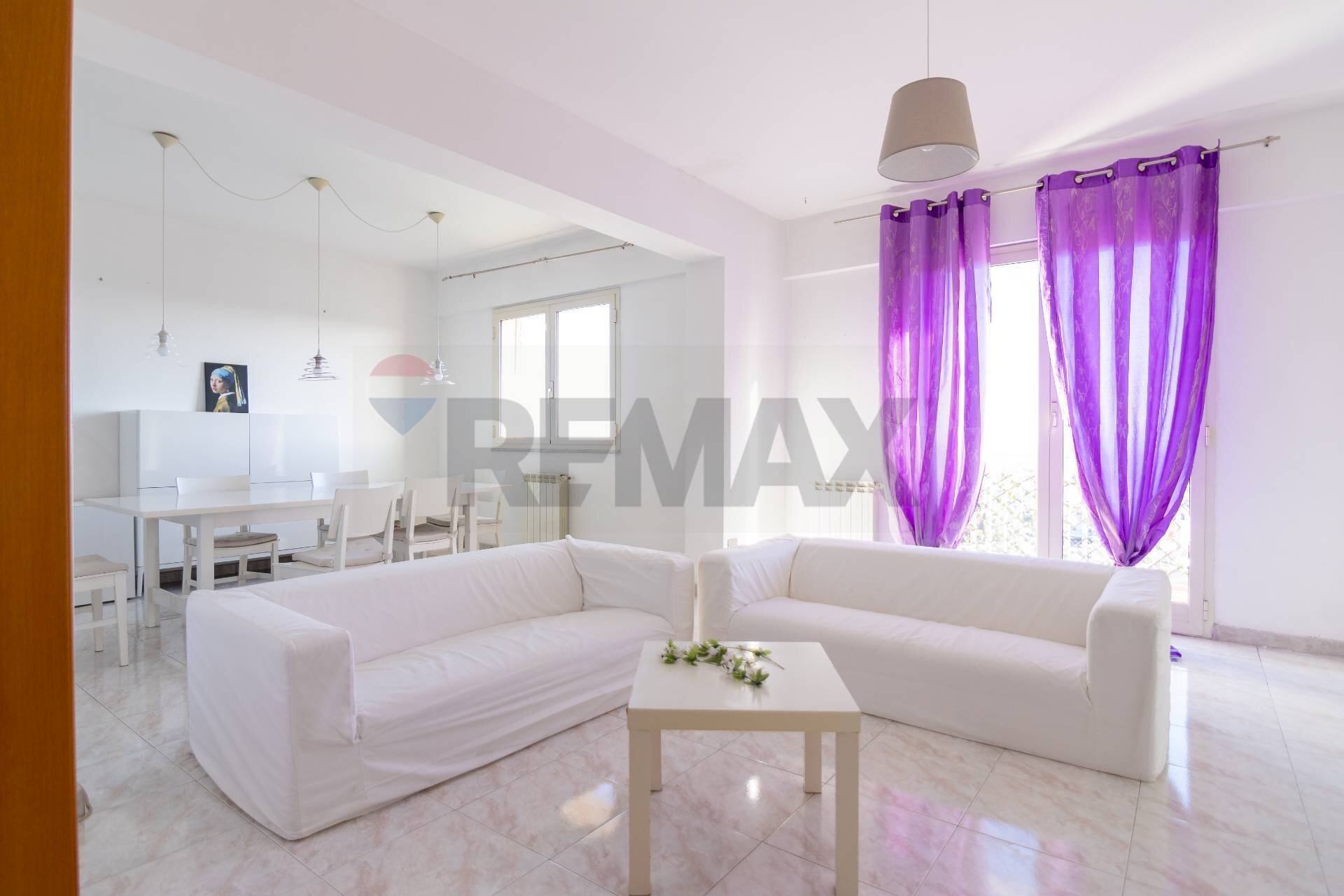 Sala da pranzo - Appartamento Via Giuseppe Antonio Borgese
 
13, Catania - foto 2