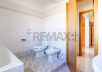 Bagno - Appartamento Via Giuseppe Antonio Borgese
 
13, Catania - foto 18