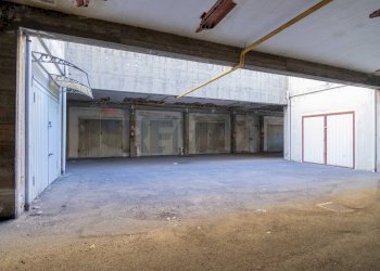 Parcheggio - Appartamento Via Giuseppe Antonio Borgese
 
13, Catania - foto 37