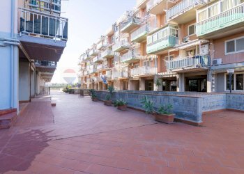 Edificio all\'aperto - Appartamento Via Giuseppe Antonio Borgese
 
13, Catania - foto 45