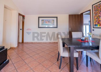 Soggiorno - Quadrilocale Via Pulei
 
39/B1, Mascalucia - foto 4