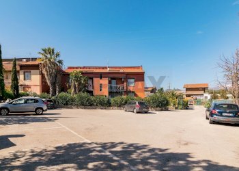 Posti auto - Quadrilocale Via Pulei
 
39/B1, Mascalucia - foto 32